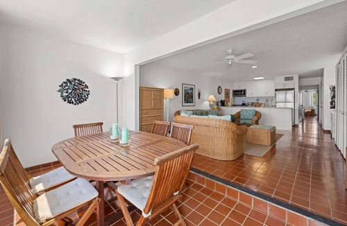 Cabes Point Condo | RARE Steps to Beach | 2 bedroom Crystal Cove A14