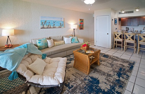 Bolongo Bay Condo | Regatta’s Island Time Getaway