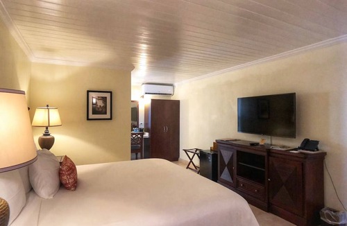 Christiansted Hotel | Relax Downtown Near Christiansted Dining, Shopping, Art, and Island Tours