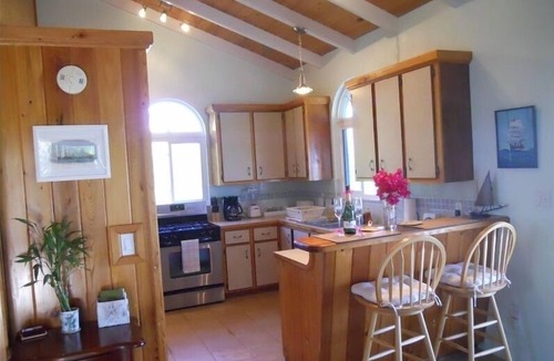Seagrape Hill Villa | Relaxing, Romantic, Private Couples Getaway, just for two W/Stunning View