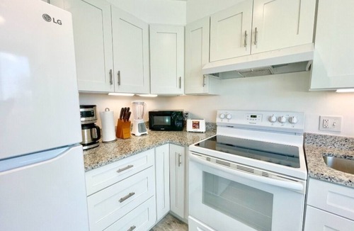 Bolongo Bay Condo | Remodeled Condo! Private Balcony/On the Water/Listen to the Waves! OMG Sunsets!