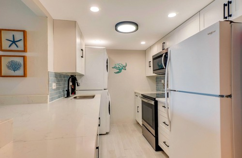 La Grande Princesse Condo | Renovated Beach Condo