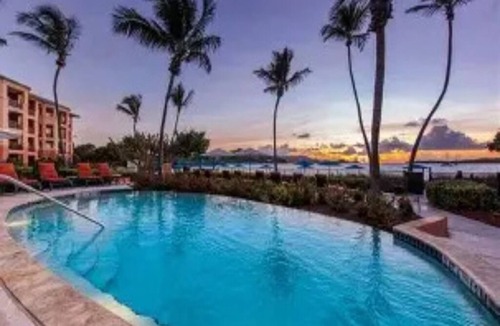 Nazareth Condo | Ritz Carlton Residence spacious 3-bedroom beach front condo with best dates!