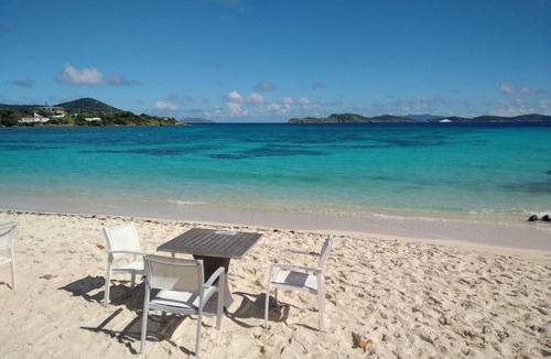 Cabes Point Apartment | Romantic 1BR condo & private pool @Sapphire Beach IX