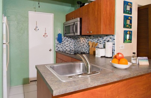 Frydendal Condo | Romantic Getaway! Book Now! Amazing Views & Perfect for 2! Close to Pools