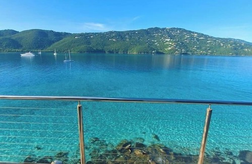 Estate Peterborg Villa | Sailfish Villa Luxury Beachfront 2BR on Magens Bay