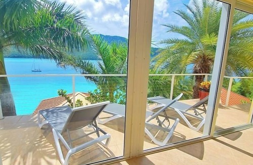 Estate Peterborg Villa | Sailfish Villa Luxury Beachfront 2BR on Magens Bay
