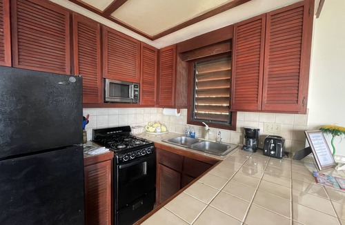 Estate Enighed Apartment | SALE! Ocean Garden-July 4 Open Oceanview -Private Hot Tub for 2