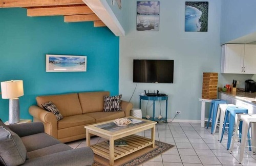 Estate Frenchman Bay Villa | Salty Sway II - 2bed/2bath Beach House