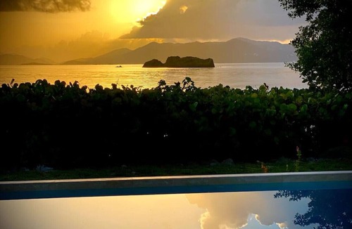 Frydendal Villa | Sapphire Beach Retreat