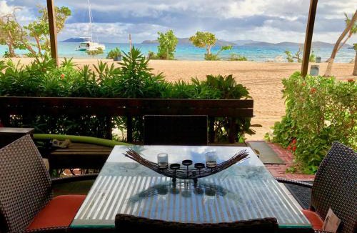 Red Hook Apartment | Sapphire del Mar B-106 Ocean Front Beach Level