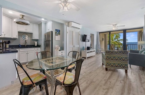 Red Hook Condo | Sapphire Palms - Walk to Sapphire Beach! Book Now!