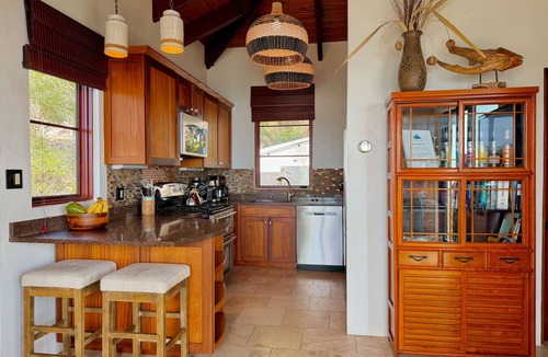 Estate Carolina Villa | Sapphire Peak 2br/2ba Private Pool, Panoramic Views, AC throughout, generator!