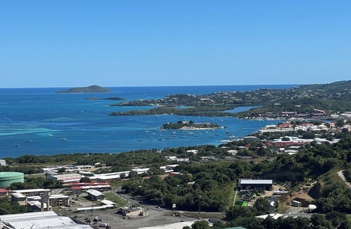 Estate Beeston Hill Villa | Sea Views Stargazing Nights Hilltop Privacy