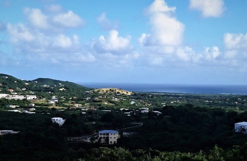 Estate Beeston Hill Villa | Sea Views Stargazing Nights Hilltop Privacy