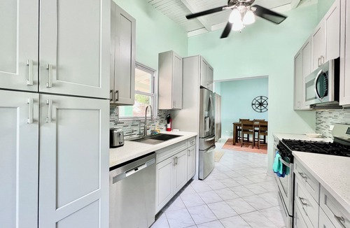 Estate Frydenhoj House | Secluded- Renovated Duplex Overlooking Pillsbury Sound- 5 min drive to Red Hook!