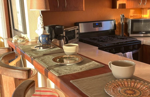 Estate Mandal Villa | Secluded Villa w/Pool, Ocean Views! Great Snorkeling! Solar back-up added 12/24