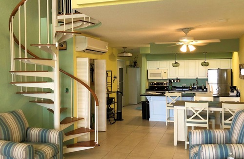 Estate Golden Rock Condo | Shore Beats Work - SUMMER SPECIAL - only 190.00 per night