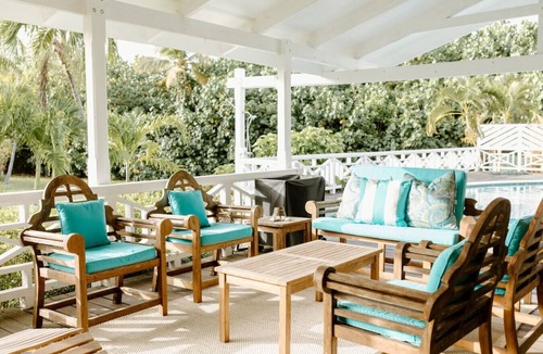 Testman House | Shoy`s Beach House - 5 Bedroom Villa on the Beach!
