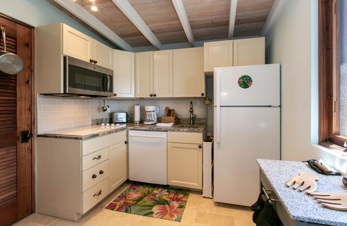 Estate Emmaus Villa | Soft breezes, rainbows, breath taking views