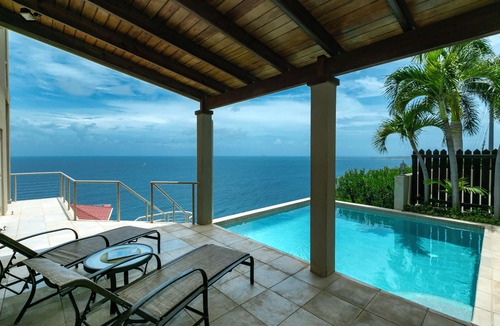 Great Cruz Bay Villa | Sopra Mare Luxury Oceanfront, Heated Saltwater Pool, 100% A/C, 8 min to Cruz Bay