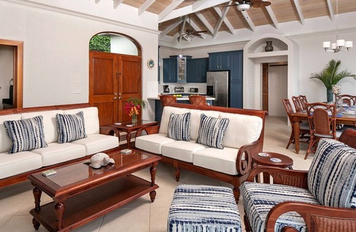 Point Rendezvous Villa | Southern Breeze: Expansive Ocean Views! Amazing Sunrises!
