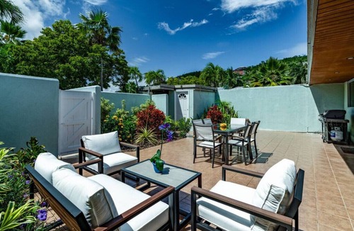 Frydendal Condo | Spacious 3BR Condo - walk to Coki Beach! Restaurant on-site!