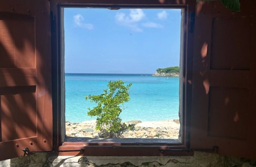 Upper Carolina Condo | St. John Island Getaway. Quiet Gated 2BR in Coral Bay with Backup Generator