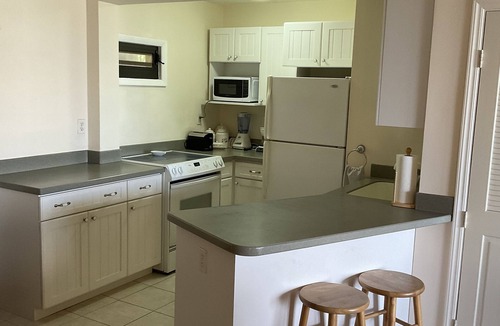 Red Hook Condo | Stacy's Retreat