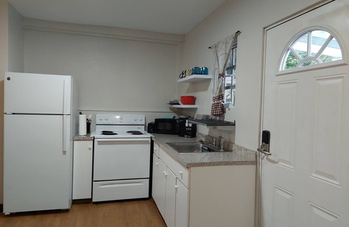 Estate Solberg Apartment | STAR FRUIT Apartment for work or getaway