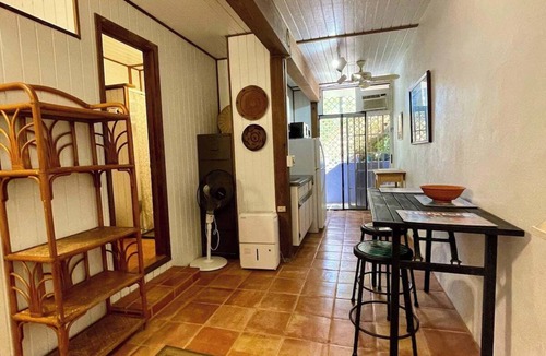 Estate Solberg Apartment | Studio Apartment on Lush, Tropical Northside