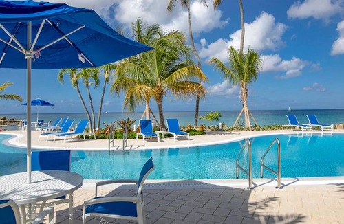 Flag Hill Apartment | Studio Loft Condo, Sleeps 4, Mini Kitchen, Limetree Beach Resort, St. Thomas!