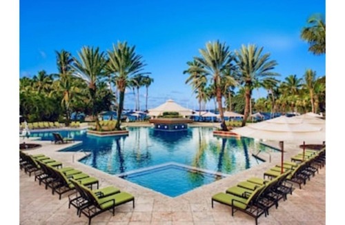 Contant Farms Resort | Studio with stunning views of Great Cruz Bay in beautiful Westin Resort St. John