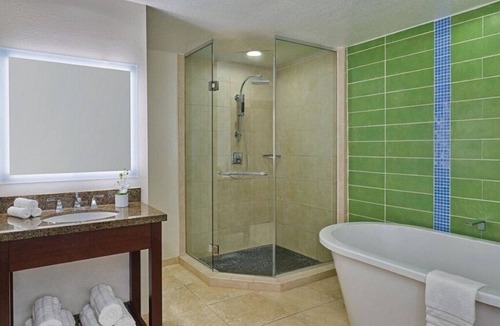 Estate Bethany Condo | Stunning 2-bedroom condo in Coral Vista. Available over Thanksgiving 2024!
