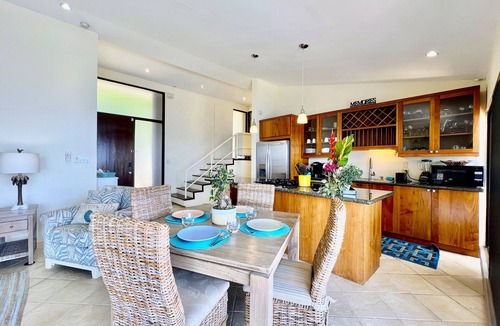 Estate Lovenlund Condo | Stunning Ocean Views | Gated Community, Pool, Tennis & Full Backup Power | Sleeps 6