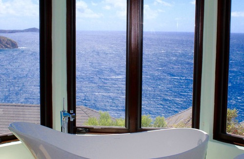 Hart Bay House | STUNNING VIEWS! NEW LUXURY VILLA W/PRIVACY SUITES CONCIERGE SERVICE