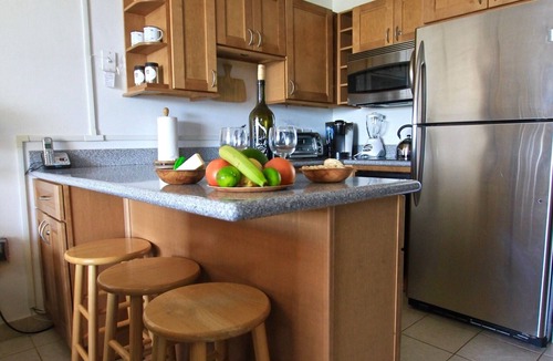 Red Hook Villa | Summer rates! Corner unit! B301