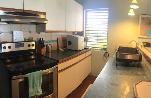 Estate William Cottage | Sunset Beach Oceanfront Cottage