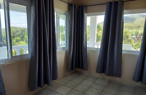 Estate Hartman House | Tariff Friendly