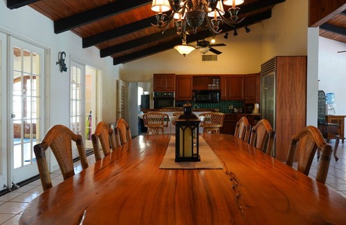Teagues Bay House | The Beach House - Sandy Waterfront Villa