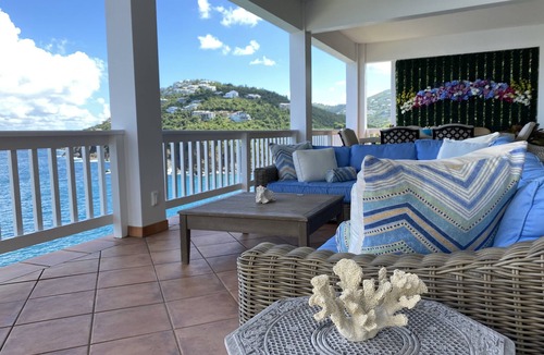 Estate Peterborg House | The Breeze Villa, A Private Resort