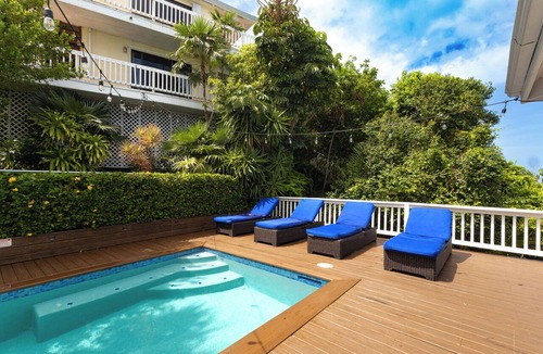 Estate Lovenlund Villa | The Breeze Villa, newest ocean front boutique oasis
