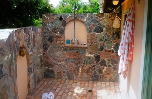 Great Cruz Bay Cottage | The Guest House of Villa Solare