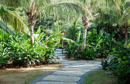 Estate Hull Cottage | The Hideaway Hull Bay Cottage 1