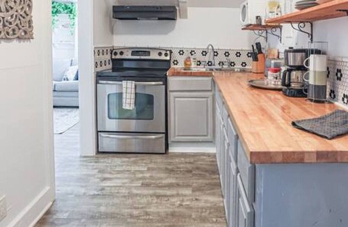 Estate East Street Apartment | The Mary Read - A Pirate’s Serenity