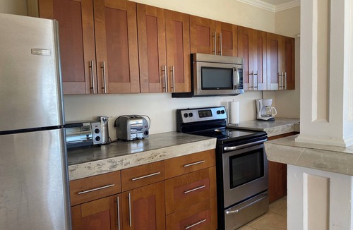 Green Cay Plantation Apartment | The Nest at Surewinds in beautiful St Thomas with WiFi, AC