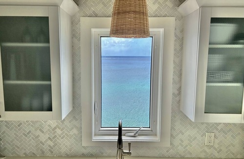 Estate La Vallee House | The Pearl At Cane Bay—Luxury One Bedroom Waterfront Home