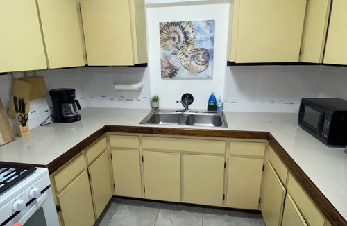 Estate Enighed Apartment | The Pickering house- 2 bedroom in the heart of town