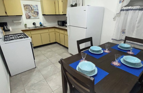 Estate Enighed Apartment | The Pickering house- 2 bedroom in the heart of town