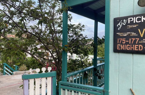 Estate Enighed Apartment | The Pickering house- 2 bedroom in the heart of town